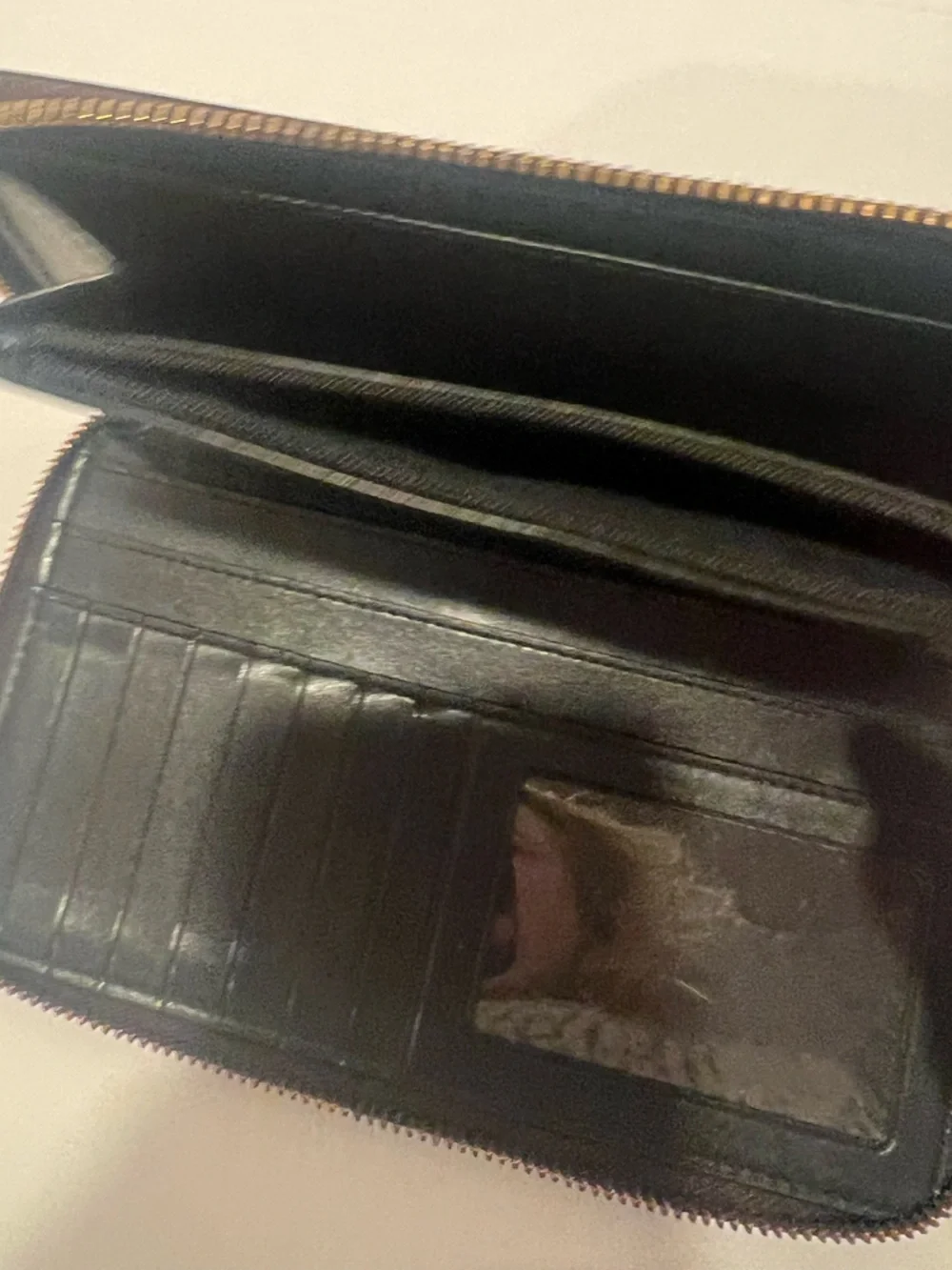 Authentic Coach Slim Zip Around Wallet in Signature Coated Canvas – Brown/Black - Picture 5 of 10
